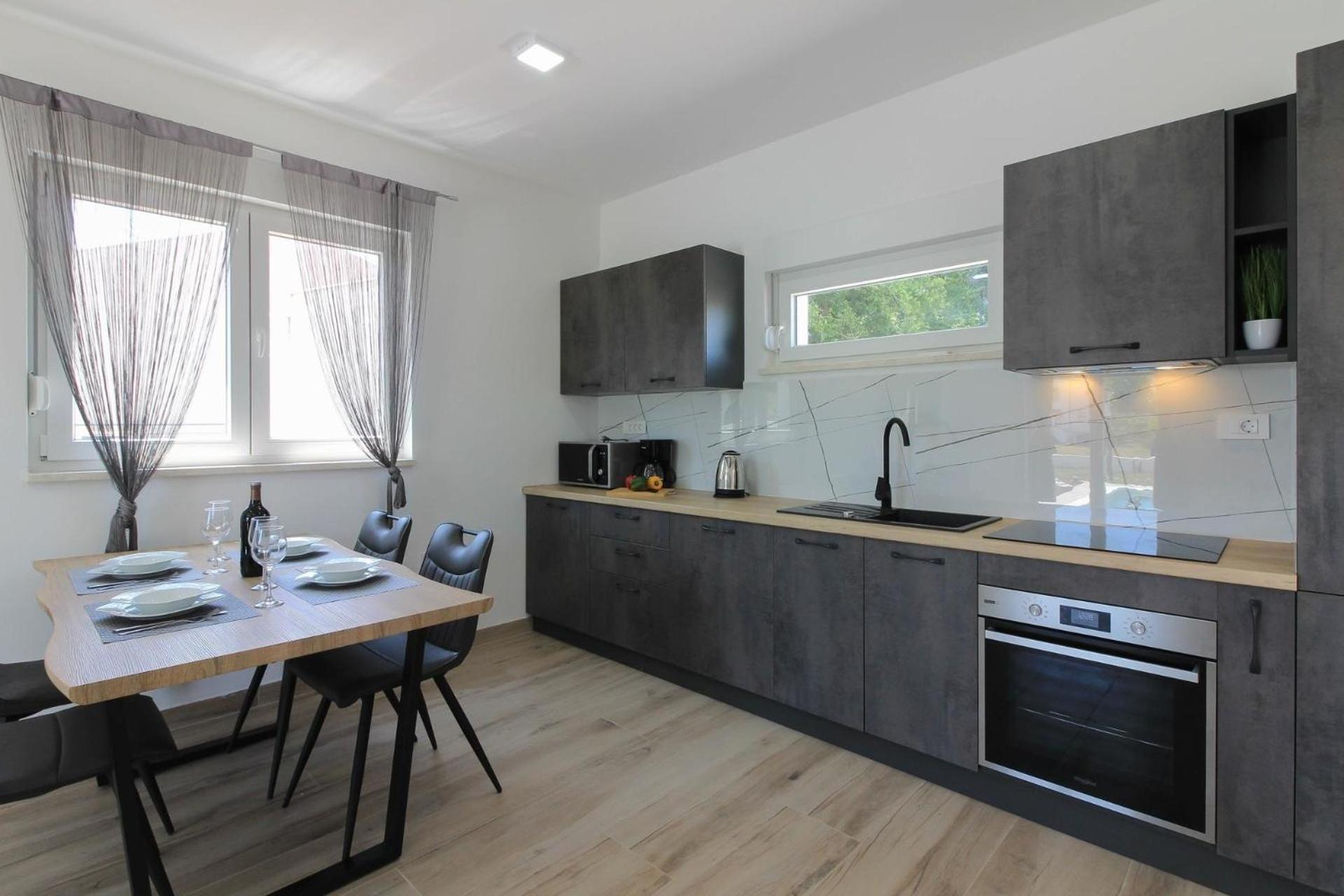 Ferienhaus Mit Privatpool Fuer 4 Personen Ca 60 Qm In Sisan, Istrien Suedkueste Von Istrien Exterior photo