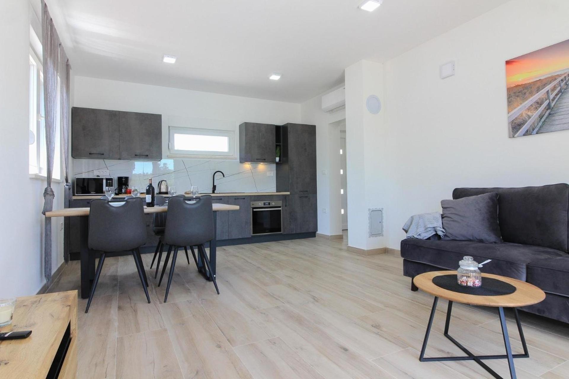 Ferienhaus Mit Privatpool Fuer 4 Personen Ca 60 Qm In Sisan, Istrien Suedkueste Von Istrien Exterior photo